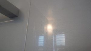 キレイになった浴室の壁面パネル