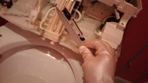 シャワートイレ分解