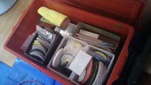 人工大理石磨きに使用する道具